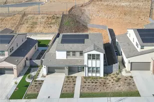 15842 Butterfly Dr, Fontana, CA 92336 - Photo 33