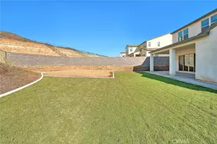 15842 Butterfly Dr, Fontana, CA 92336 - Photo 29