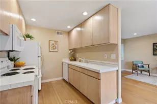 6004 Bixby Village Dr, Long Beach, CA 90803 - Photo 9