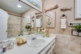 8215 Sandy, Paramount, CA 90723 - Photo 21