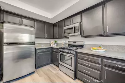 8215 Sandy, Paramount, CA 90723 - Photo 11