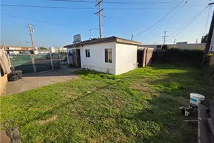 8858 Flower, Bellflower, CA 90706 - Photo 11