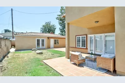 4704 E Centralia Street, Long Beach, CA 90808 - Photo 23