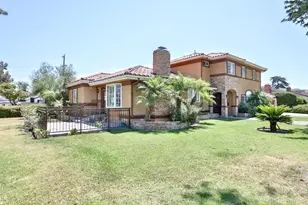 4704 E Centralia St, Long Beach, CA 90808 - Photo 1