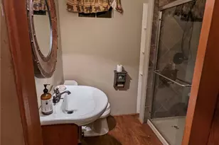 326 Holmes, Sugarloaf, CA 92386 - Photo 9