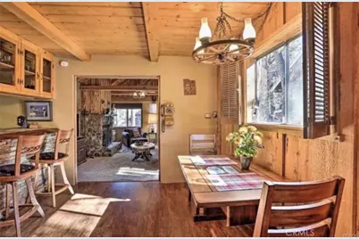 326 Holmes, Sugarloaf, CA 92386 - Photo 15