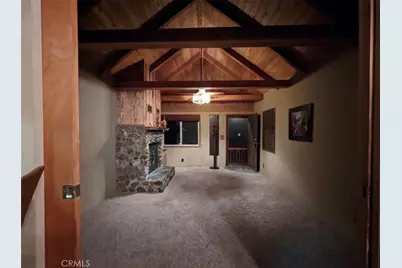 326 Holmes, Sugarloaf, CA 92386 - Photo 7