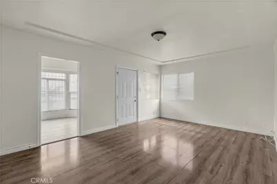 154 E 82nd Place, Los Angeles, CA 90003 - Photo 11
