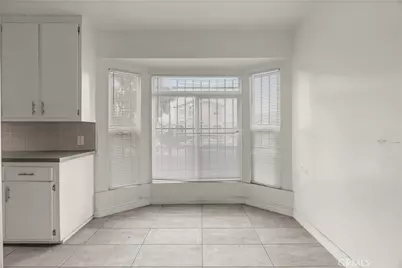154 E 82nd Place, Los Angeles, CA 90003 - Photo 17
