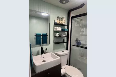 47 Fir Via, Anaheim, CA 92801 - Photo 7