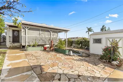 127 S Redwood Avenue, Brea, CA 92821 - Photo 23