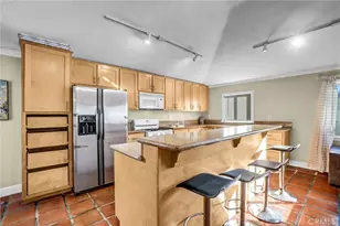 12892 Civic Center Dr, Garden Grove, CA 92840 - Photo 11