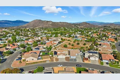 24884 Butterchurn, Wildomar, CA 92595 - Photo 39