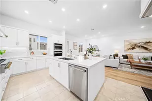 121 Yugen, Irvine, CA 92618 - Photo 11