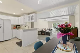 21372 Brookhurst, Huntington Beach, CA 92646 - Photo 7