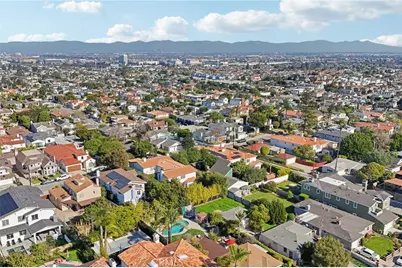 1652 Voorhees, Manhattan Beach, CA 90266 - Photo 43