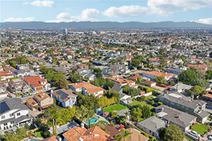 1652 Voorhees, Manhattan Beach, CA 90266 - Photo 43