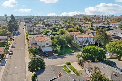 1652 Voorhees, Manhattan Beach, CA 90266 - Photo 41
