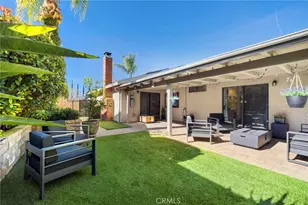 22561 Tula Dr, Saugus, CA 91350 - Photo 3