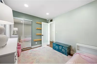 22561 Tula Drive, Saugus, CA 91350 - Photo 31