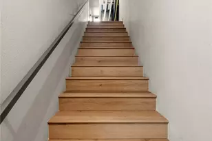 2452 Chelsea Pl, Santa Monica, CA 90404 - Photo 15