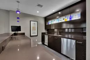 300 E 4th St, Long Beach, CA 90802 - Photo 57