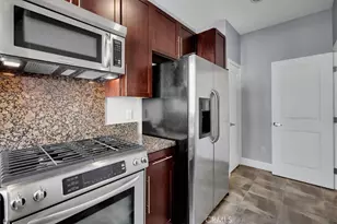 300 E 4th St, Long Beach, CA 90802 - Photo 41