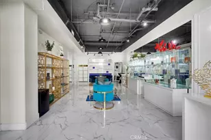 300 E 4th St, Long Beach, CA 90802 - Photo 11