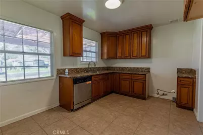 10428 Hopland St, Bellflower, CA 90706 - Photo 3