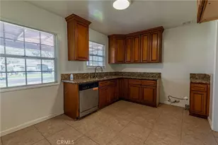 10428 Hopland St, Bellflower, CA 90706 - Photo 3