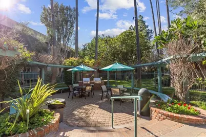 576 N Bellflower Blvd #128, Long Beach, CA 90814 - Photo 27