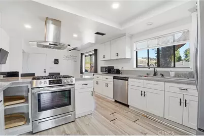 17454 Buckthorn, Hesperia, CA 92345 - Photo 5