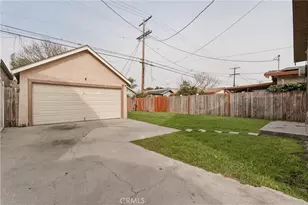 1223 W 68th, Los Angeles, CA 90044 - Photo 21