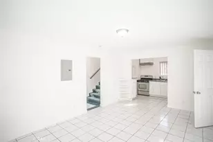 947 S Sunol Dr, Los Angeles, CA 90023 - Photo 17