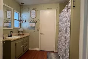 201 W Collins Ave, Orange, CA 92867 - Photo 13