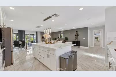 6051 Summerdale, Huntington Beach, CA 92647 - Photo 13