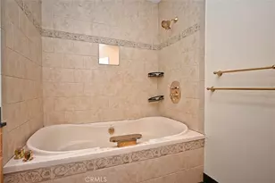 100 Gaven St, San Francisco, CA 94134 - Photo 25