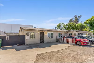 10218 Bradley, Pacoima, CA 91331 - Photo 7