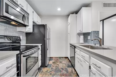 4260 Via Arbolada #206, Los Angeles, CA 90042 - Photo 5