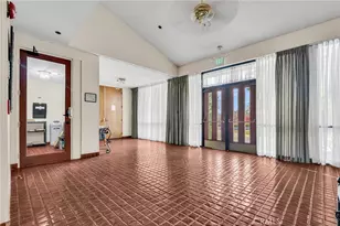 4260 Via Arbolada, Los Angeles, CA 90042 - Photo 27