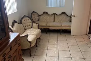 16600 Orange Ave, Paramount, CA 90723 - Photo 15