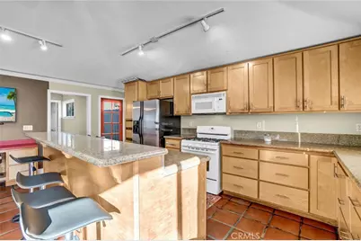 12892 Civic Center Drive, Garden Grove, CA 92840 - Photo 11