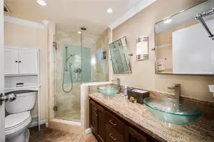 525 E Seaside Way, Long Beach, CA 90802 - Photo 15