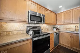 525 E Seaside Way, Long Beach, CA 90802 - Photo 5