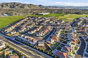 24703 Lightning Wy, Moreno Valley, CA 92551 - Photo 47