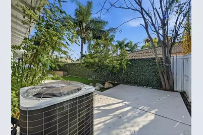 13525 Aspen Grove Road, Eastvale, CA 92880 - Photo 33
