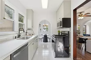 650 Roycroft, Long Beach, CA 90814 - Photo 11