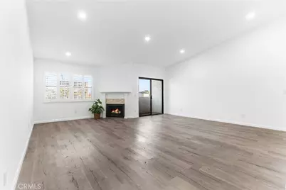 631 S Kenmore, Los Angeles, CA 90005 - Photo 5