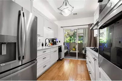 10626 Valley Spring #103, Toluca Lake, CA 91602 - Photo 33