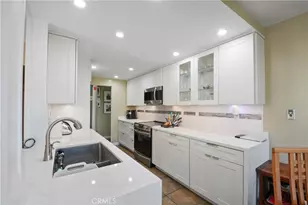 2101 E 2nd St, Long Beach, CA 90803 - Photo 17